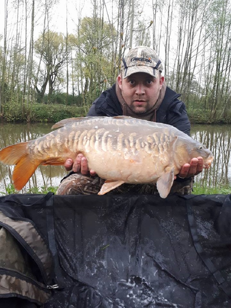Photo of Terry catches a Chunky Scaled Mirror